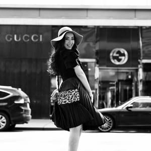 Meet your Posher, Chana